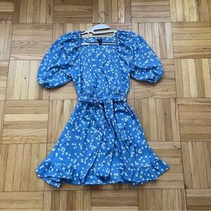 River Island Puff Sleeve Blue and White Floral Dress Size 6 US